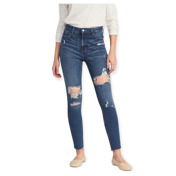 OLD NAVY Extra High-Waist Rockstar 360 Stretch Ripped Super Skinny Jeans 8T NWT - Picture 2 of 10